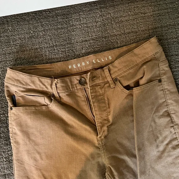 4 Pairs of Men’s Jeans